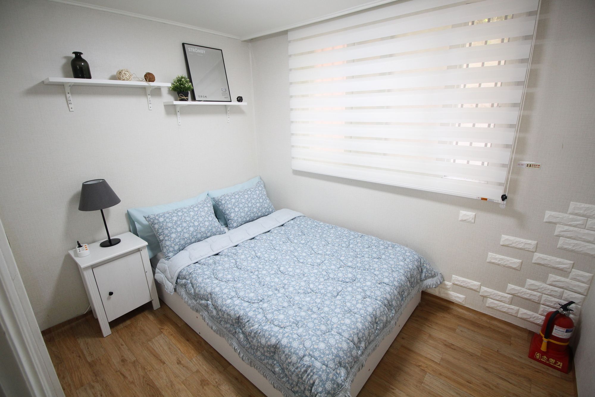 Apartment Hongdae Big